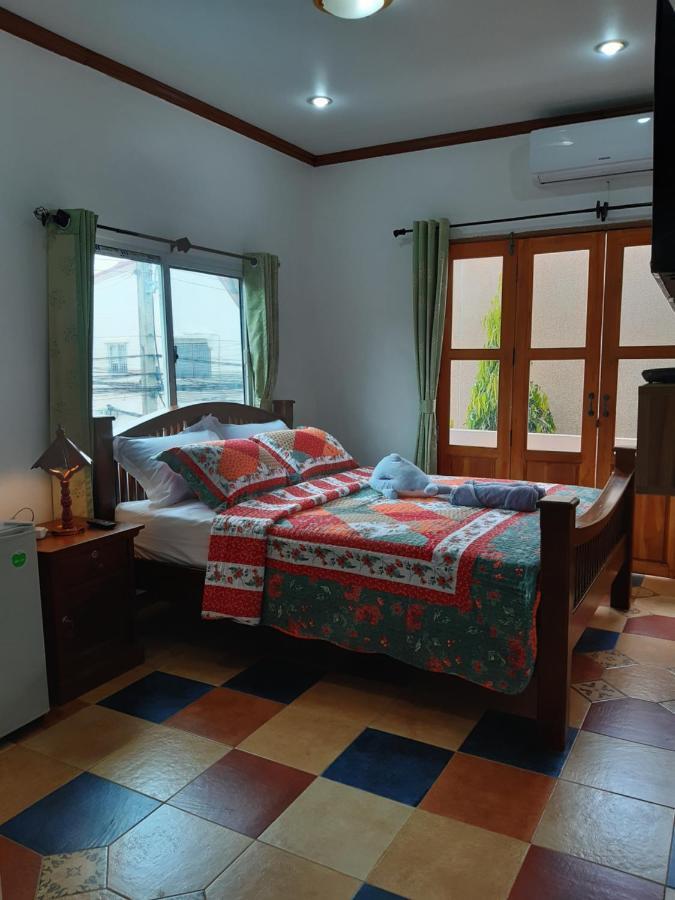 A & P House Lejlighed Bangkok Eksteriør billede
